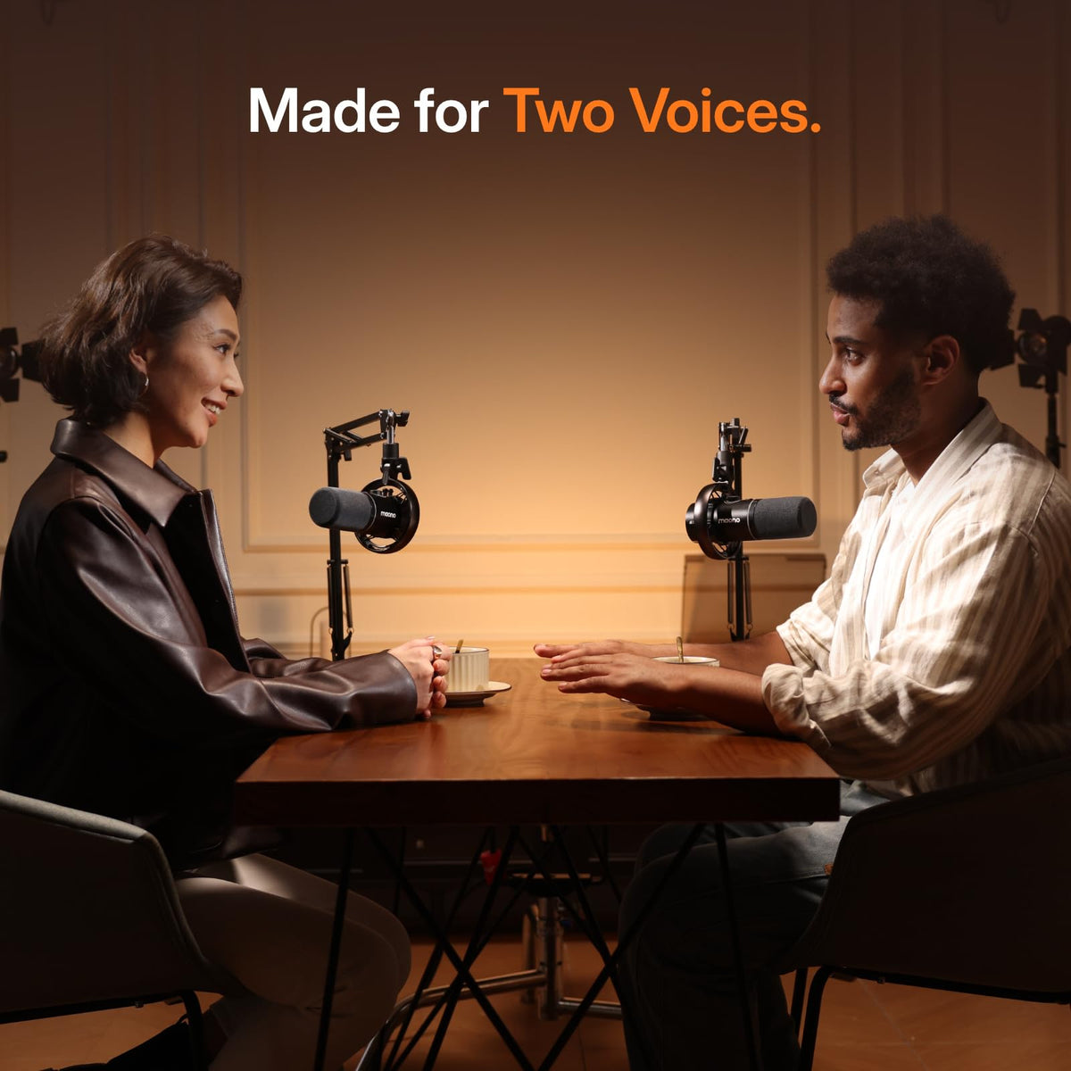 Hybrid Wireless Podcast Microphone M66974