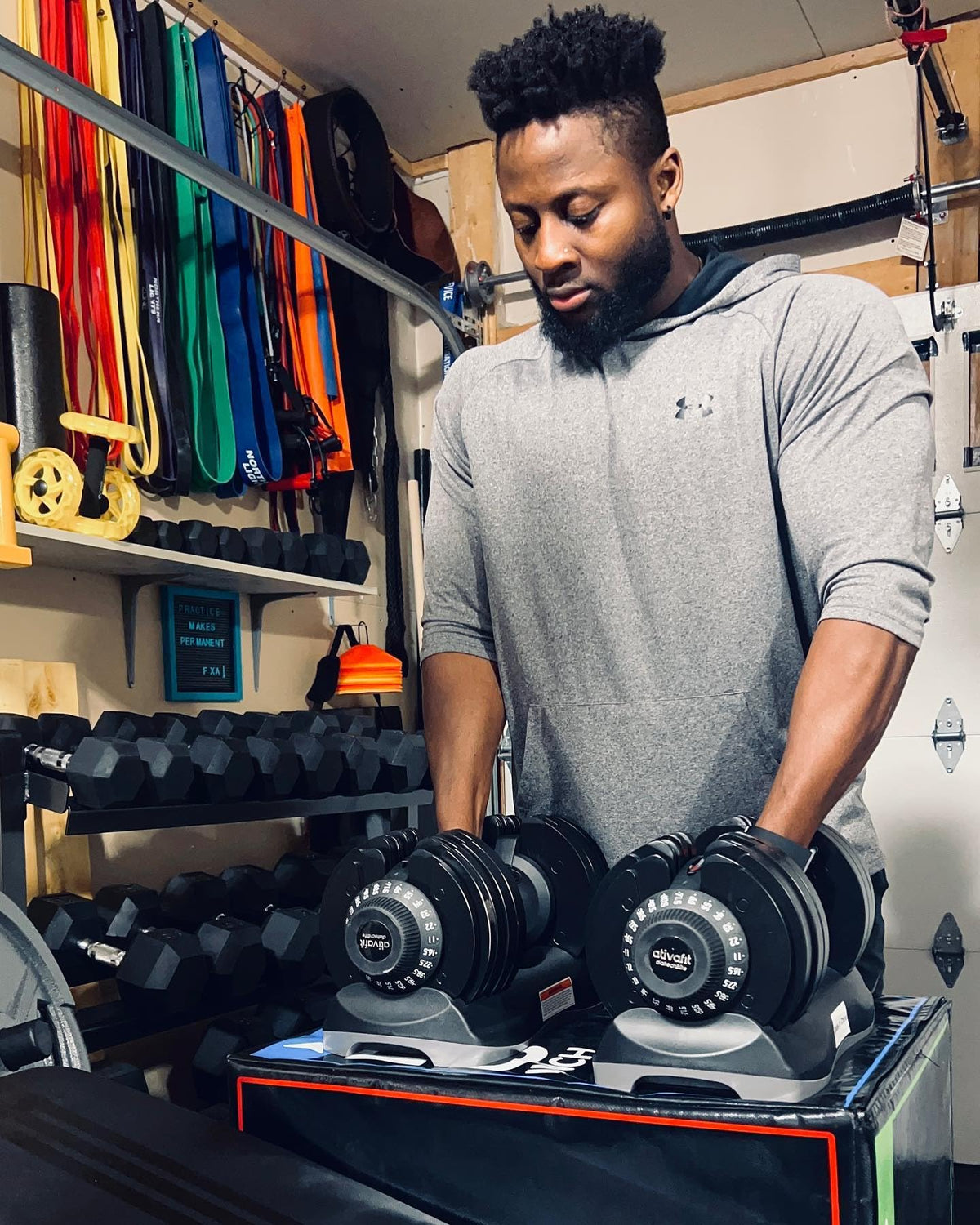 Adjustable Dumbbells Set 5–88LB R6540