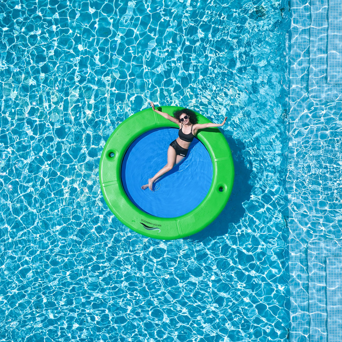 Inflatable Water Hammock with Cup Holder U483825